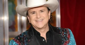 Johnny Canales: The Voice, The Stage, The Era That Defined a Generation